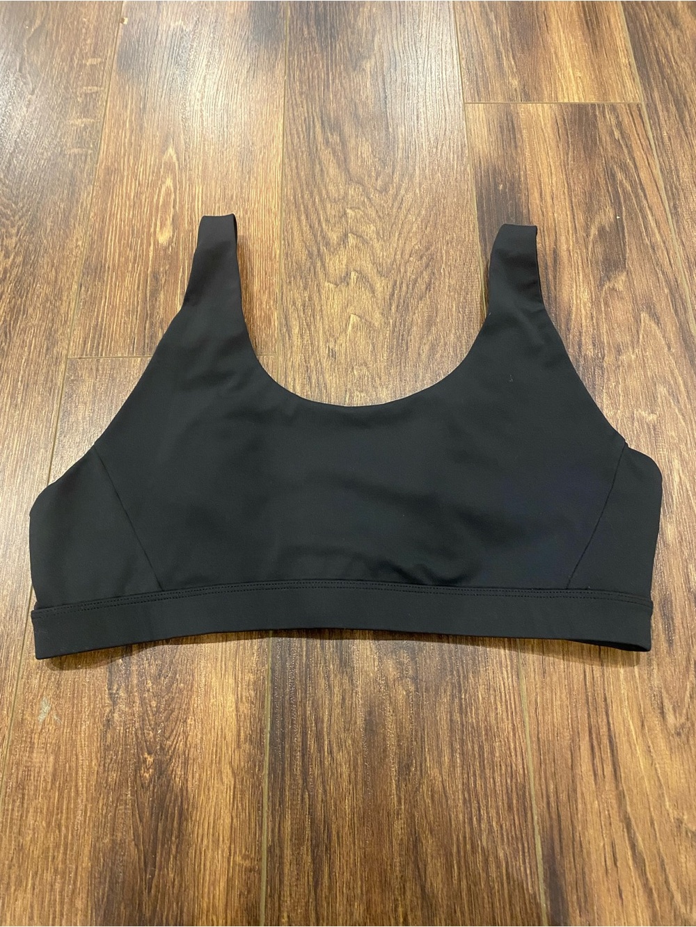 Lolë black sports bra XL